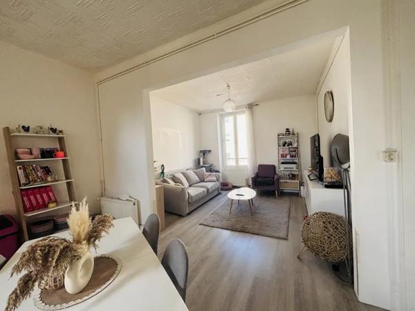 BOURGES- Appartement T2 49,78m2 loué- Quartier Malus