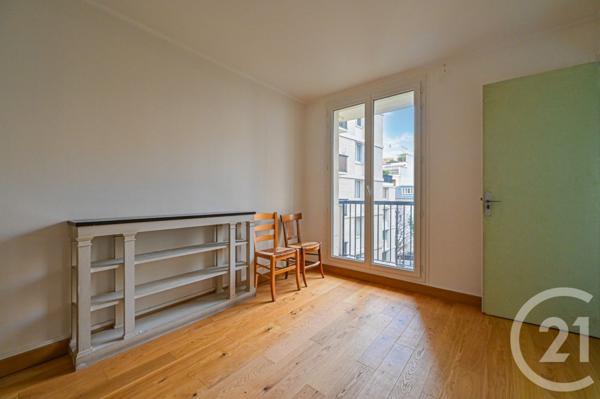 Appartement F5 à vendre  5 pièces - 111,29 m2 PARIS - 75016
