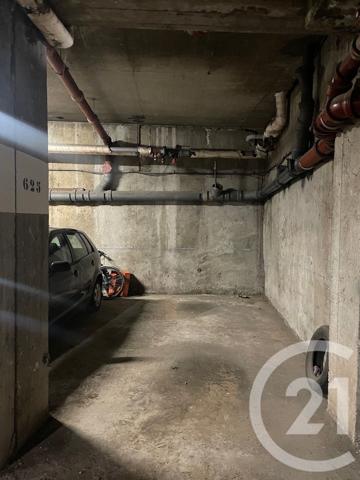 Appartement F5 à vendre  5 pièces - 111,29 m2 PARIS - 75016