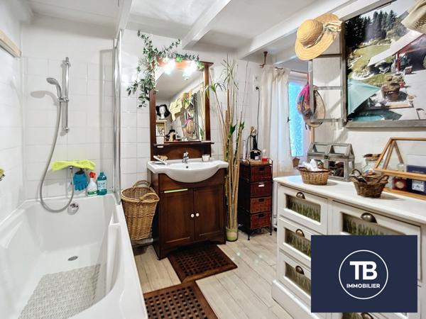 Saint-Didier-de-la-Tour (38110) St DIDIER DE LA TOUR - 2 MAISONS INDEPENDANTES