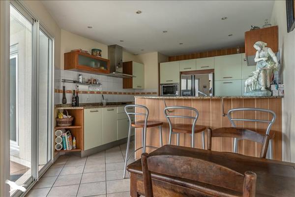 Maison à vendre |  Gujan-Mestras |  6 pièces | 172 m²