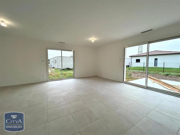 Maison à louer 4 pièces 90m² Nègrepelisse (82800)