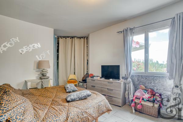 Maison de plain-pied à Sainte-Livrade-sur-Lot (Lot-et-Garonne, 47 )