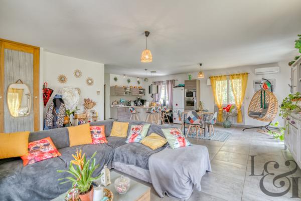 Maison de plain-pied à Sainte-Livrade-sur-Lot (Lot-et-Garonne, 47 )