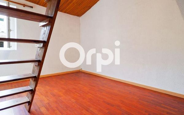 Maison à vendre    3 pièces •  Valréas