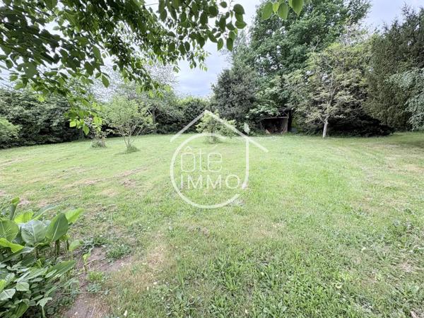 LAMONZIE SAINT MARTIN : Charmante maison 5 pièces de 113m² avec jardin et chalet