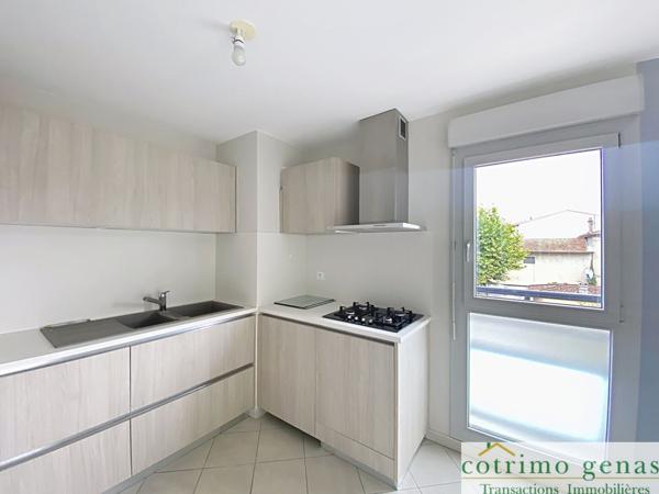 Genas appart T3 64m² jamais habité +Garage Double