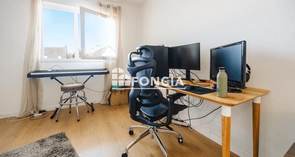 À vendre Studio 34 m² - Chartres-de-bretagne 35131