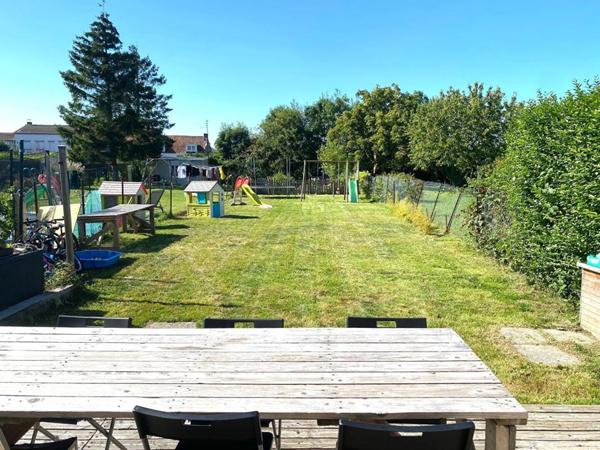 Maison Houzarde, 3 chambres et jardin