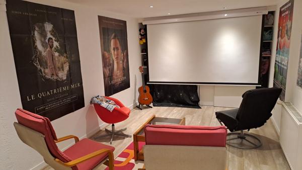 Traditionnelle - 8 pièces - 220 m²