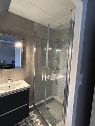 Traditionnelle - 8 pièces - 220 m²