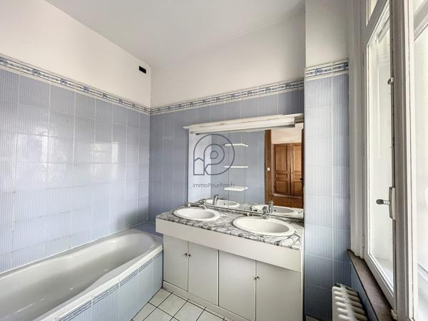 Immeuble avec 5 appartements, quartier Vauban