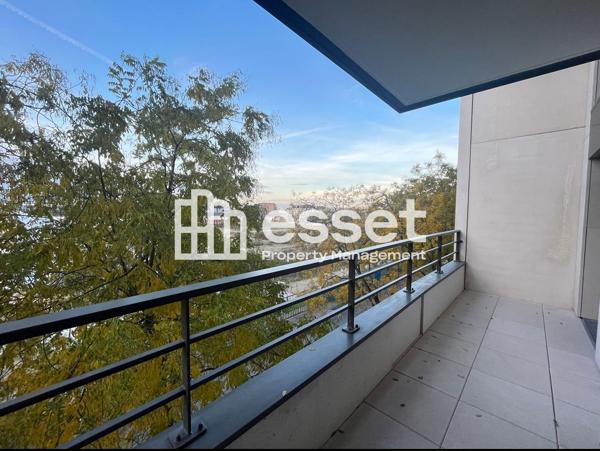 Location Appartement 2 pièces 45.22 m² - Courbevoie 92400