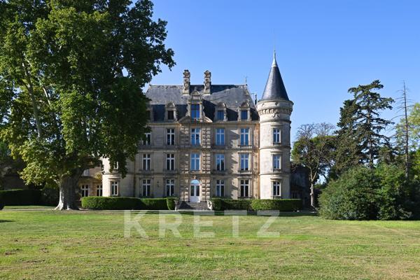 Exceptionnel château à proximité des plages