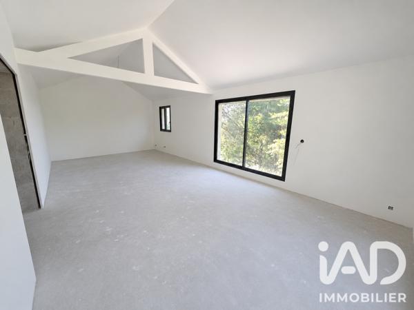 Maison à vendre 5 pièces 142 m² La Ferté-Alais