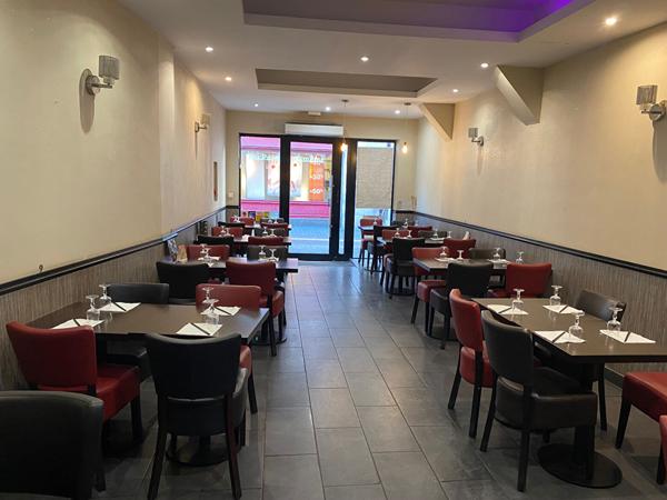 A VENDRE LA ROCHELLE CENTRE HISTORIQUE FONDS DE COMMERCE DE RESTAURATION