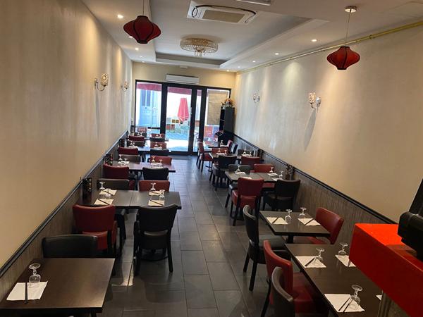 A VENDRE LA ROCHELLE CENTRE HISTORIQUE FONDS DE COMMERCE DE RESTAURATION