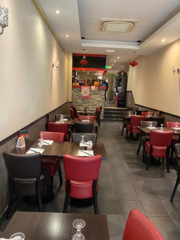 A VENDRE LA ROCHELLE CENTRE HISTORIQUE FONDS DE COMMERCE DE RESTAURATION