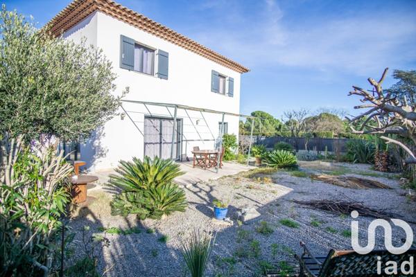 Maison traditionnelle 4 pièces de 117 m² à Puget-sur-Argens (83480)