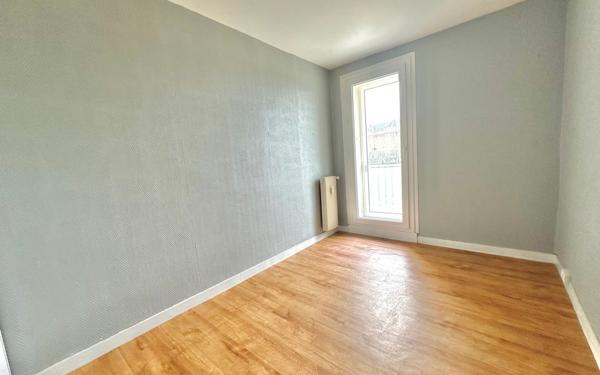 Appartement à vendre    3 pièces •  Brest