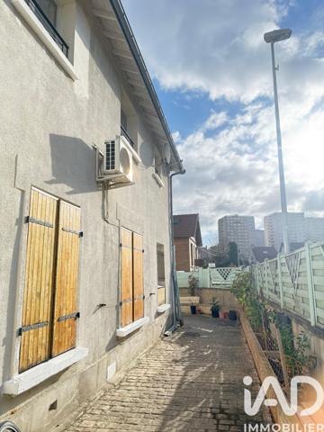 Appartement à vendre 3 pièces 51,64 m² Bobigny