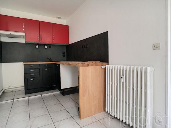Location appartement près de CHALONS EN CHAMPAGNE - 2 pièce(s) - 47 m² - 540 €/mois