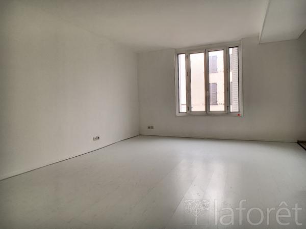 Location appartement près de CHALONS EN CHAMPAGNE - 2 pièce(s) - 47 m² - 540 €/mois