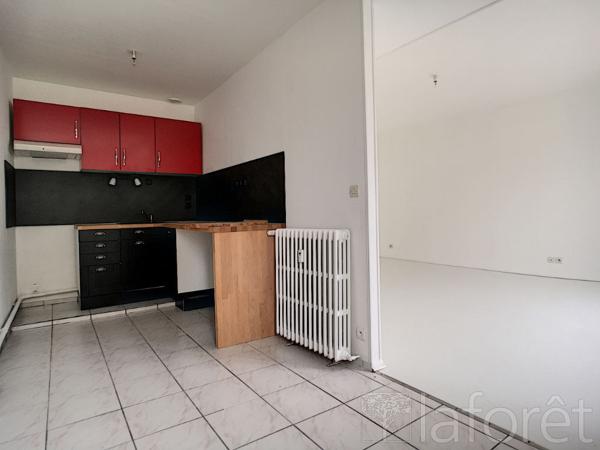 Location appartement près de CHALONS EN CHAMPAGNE - 2 pièce(s) - 47 m² - 540 €/mois