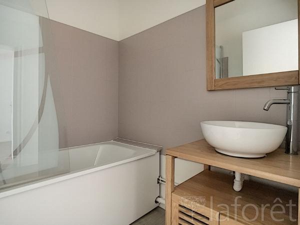Location appartement près de CHALONS EN CHAMPAGNE - 2 pièce(s) - 47 m² - 540 €/mois