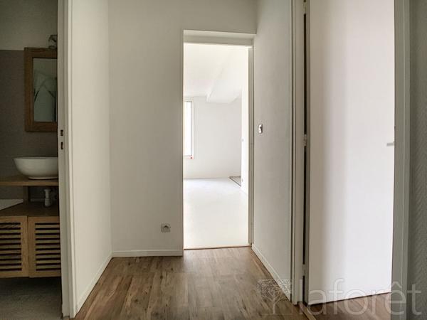 Location appartement près de CHALONS EN CHAMPAGNE - 2 pièce(s) - 47 m² - 540 €/mois