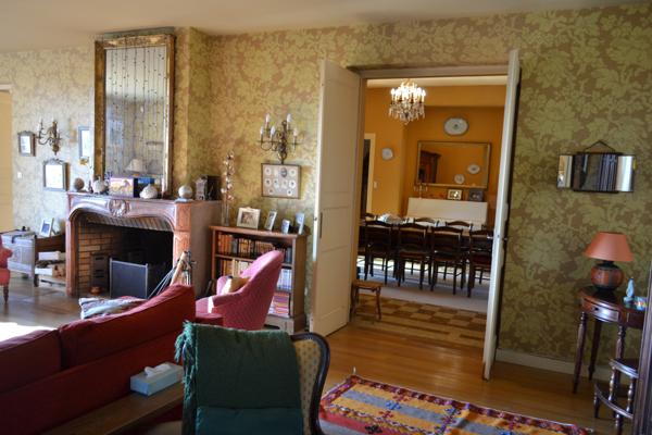 Bourgoin-Jallieu (38300) TRAMOLE, maison bourgeoise de 267 M2 et terrain de 2500m2