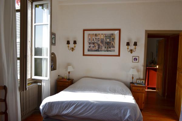 Bourgoin-Jallieu (38300) TRAMOLE, maison bourgeoise de 267 M2 et terrain de 2500m2