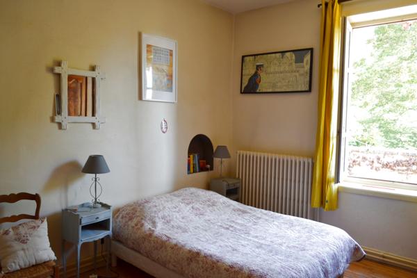 Bourgoin-Jallieu (38300) TRAMOLE, maison bourgeoise de 267 M2 et terrain de 2500m2