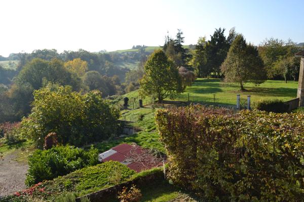 Bourgoin-Jallieu (38300) TRAMOLE, maison bourgeoise de 267 M2 et terrain de 2500m2