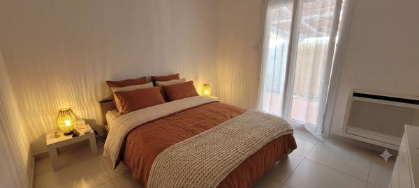 Maison de plain-pied avec 4 chambres, jardin sans vis-à-vis et proche des commodités