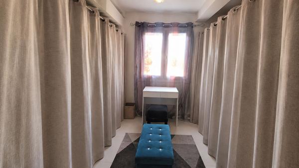 Maison de plain-pied avec 4 chambres, jardin sans vis-à-vis et proche des commodités