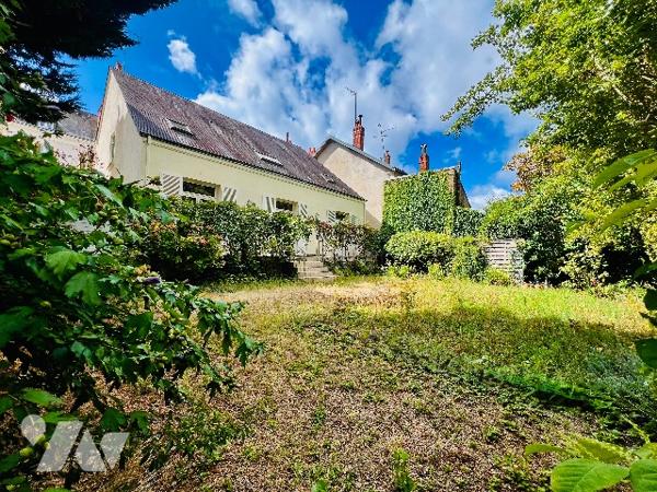 PREBENDES / RABELAIS
Proche toutes commodités, transports en commun et lieux d'études.