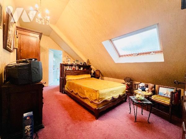 PREBENDES / RABELAIS
Proche toutes commodités, transports en commun et lieux d'études.