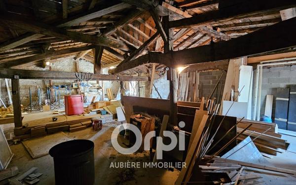 Maison à vendre    6 pièces • 225 m2 Crevant-Laveine