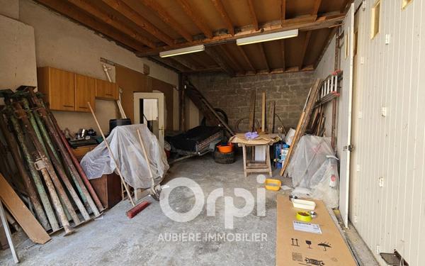 Maison à vendre    6 pièces • 225 m2 Crevant-Laveine