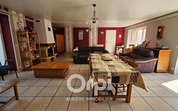 Maison à vendre    6 pièces • 225 m2 Crevant-Laveine