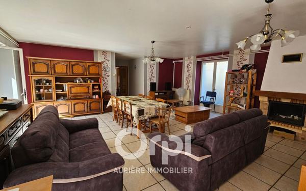 Maison à vendre    6 pièces • 225 m2 Crevant-Laveine