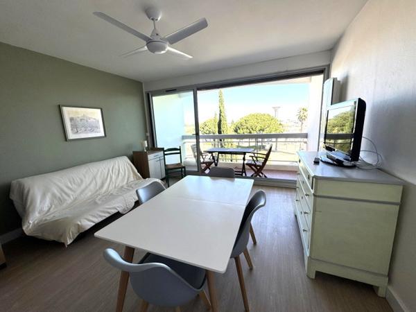 Vente / Studio meublé