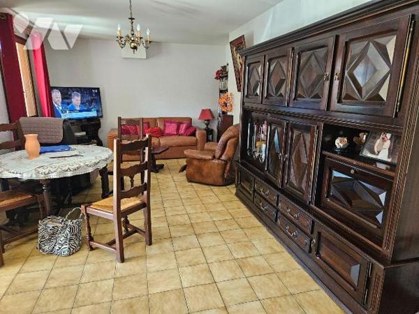 A vendre, Charente Maritime, LE GUA (17600),  en Viager occupé, maison de 72 m², en bon état, c...