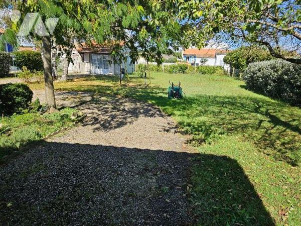 A vendre, Charente Maritime, LE GUA (17600),  en Viager occupé, maison de 72 m², en bon état, c...