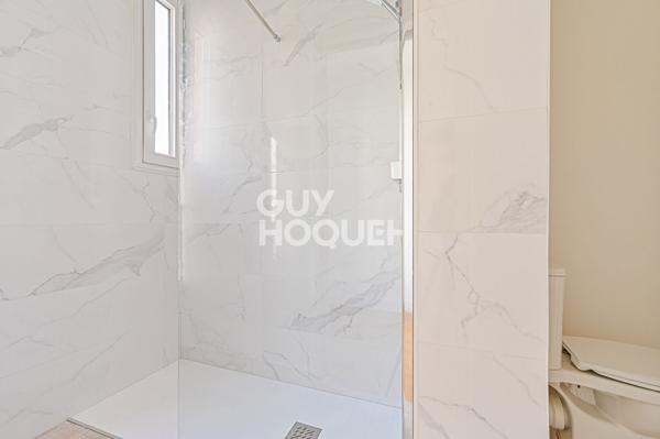 2 pièces - Dugommier (L6) - En étage - Calme - Lumineux