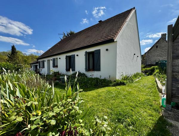 Gilles (28260) Maison familiale - Jardin/Garage