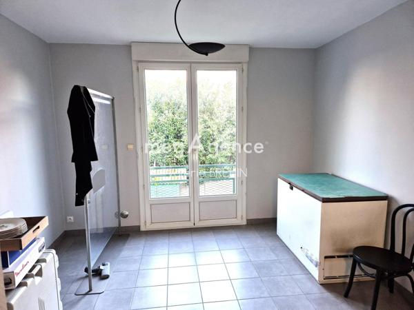 Fonds De Commerce à LAVAL, 53000 - 2 pièces 134m²