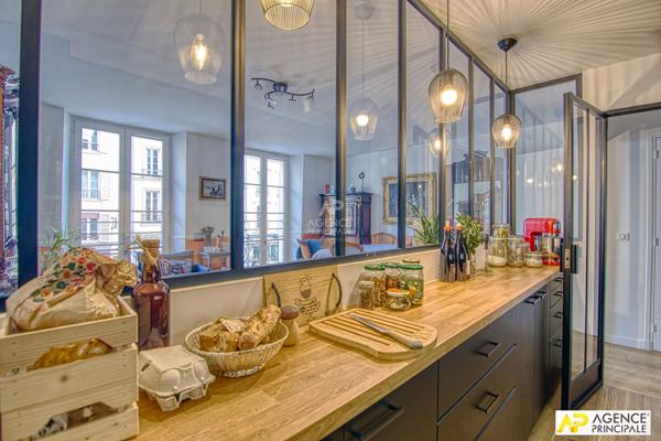 Versailles Notre-Dame APpartement 3 pièces 76.7 m² situé au 1er étage avec parking en option €600 000 ** - Référence 26602