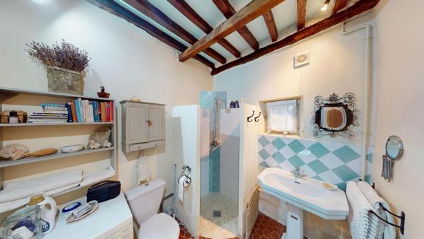 FLAYOSC CENTRE VILLAGE MAISON DU XVIIe, TERRASSE TROPEZIENNE